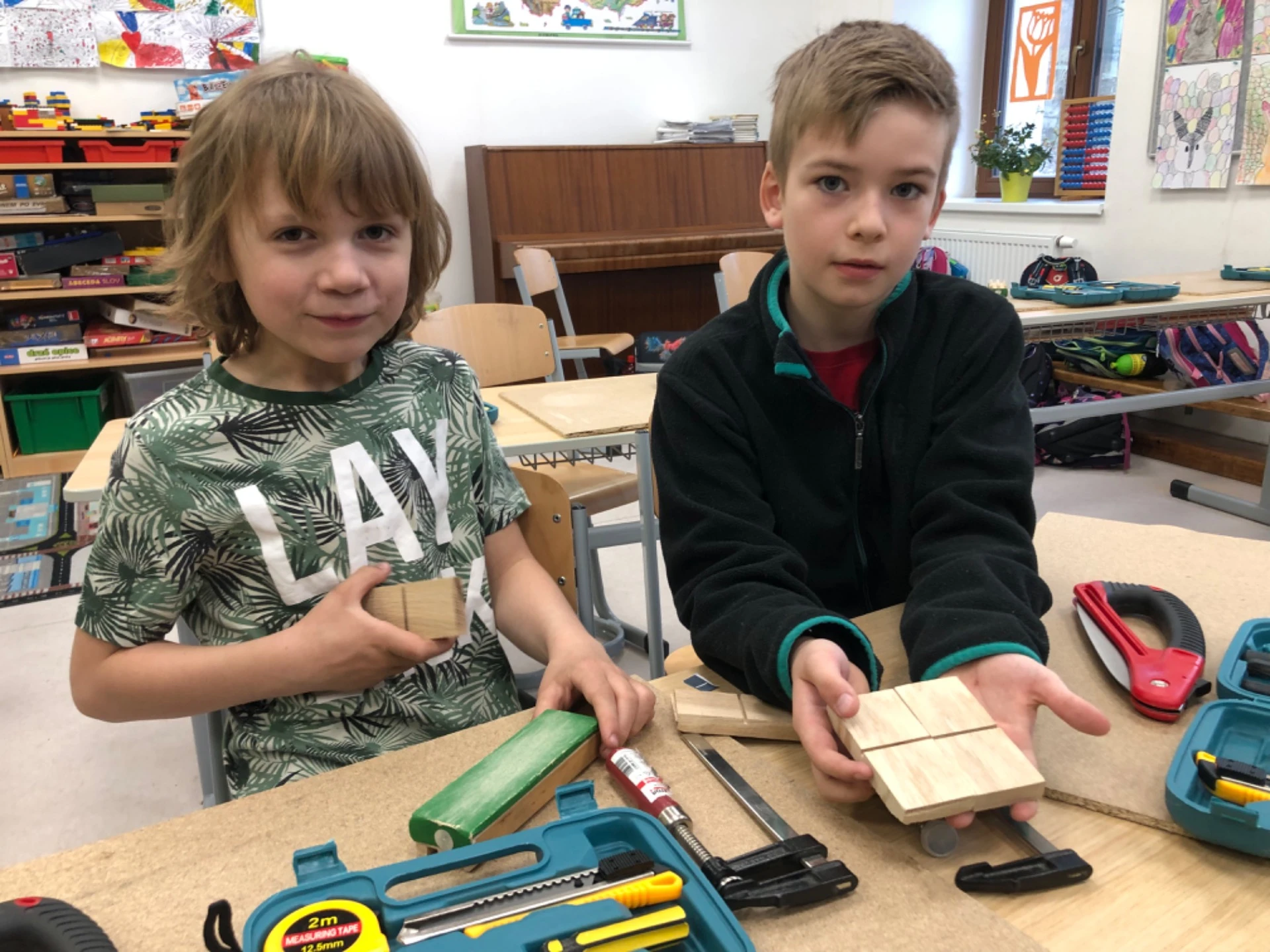 Děti u zámku Humprecht